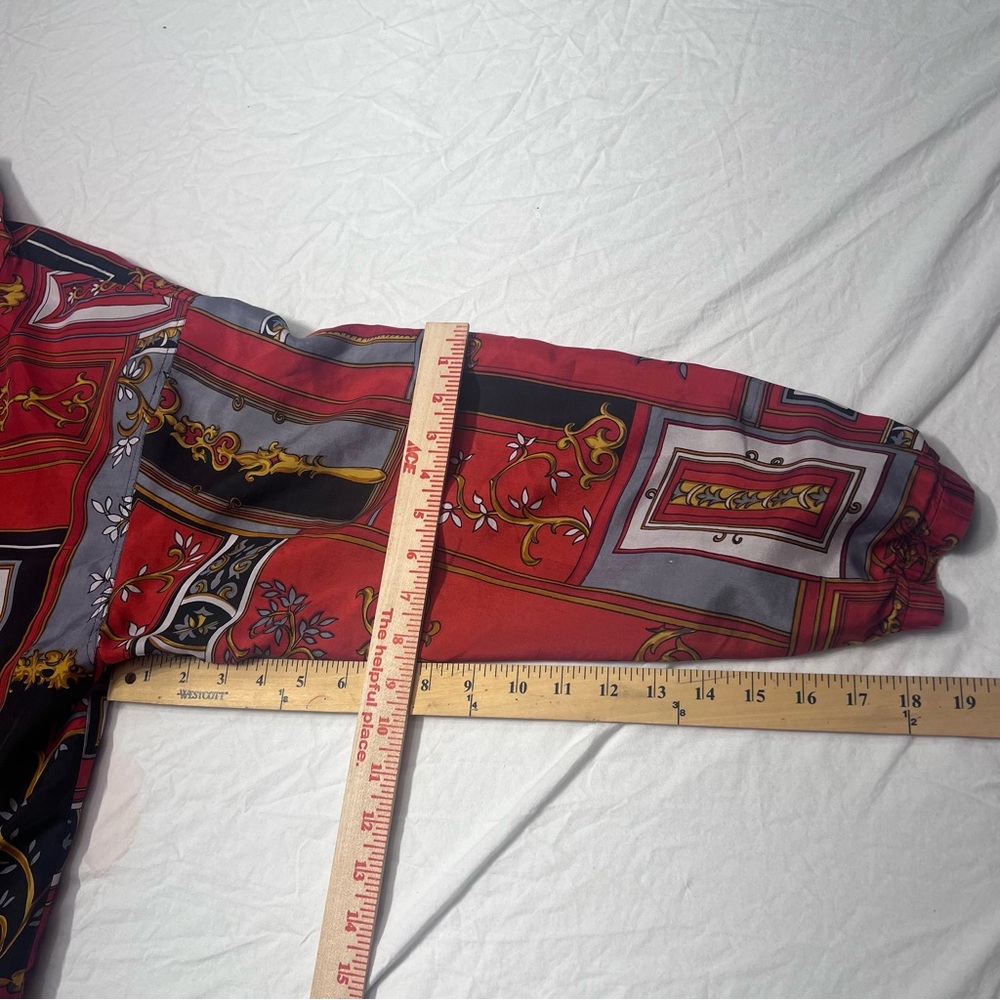 Stunt Collections 100% Silk satin Red Bomber Jacket Size Medium - Picture 8 of 8